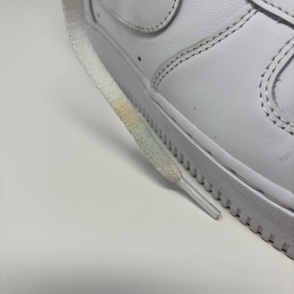 Nike Air Force 1 '07 Low Triple White Men's Size 9.5 - Picture 8 of 10